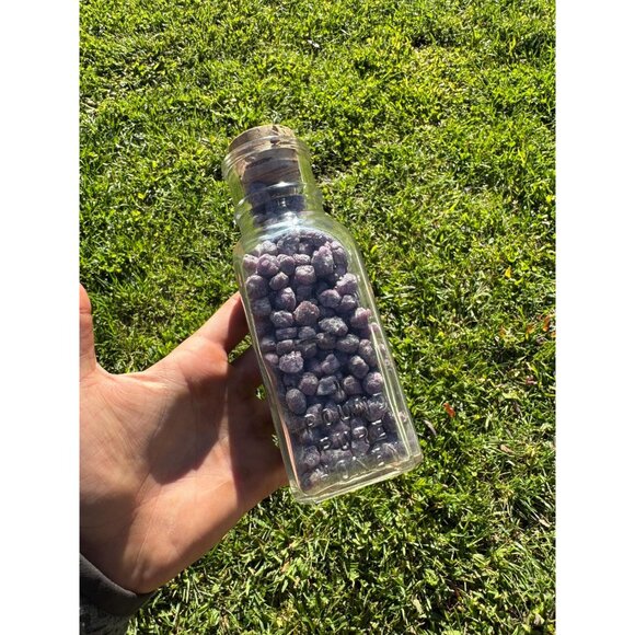 Vintage Jar of Ruby Rough Crystals - 697 grams - Picture 3 of 8